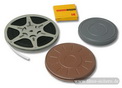 Oberschleißheim, Filmrollen verschiedene Größen, VHS E180 kopieren, Super8 und 16mm Filmdose